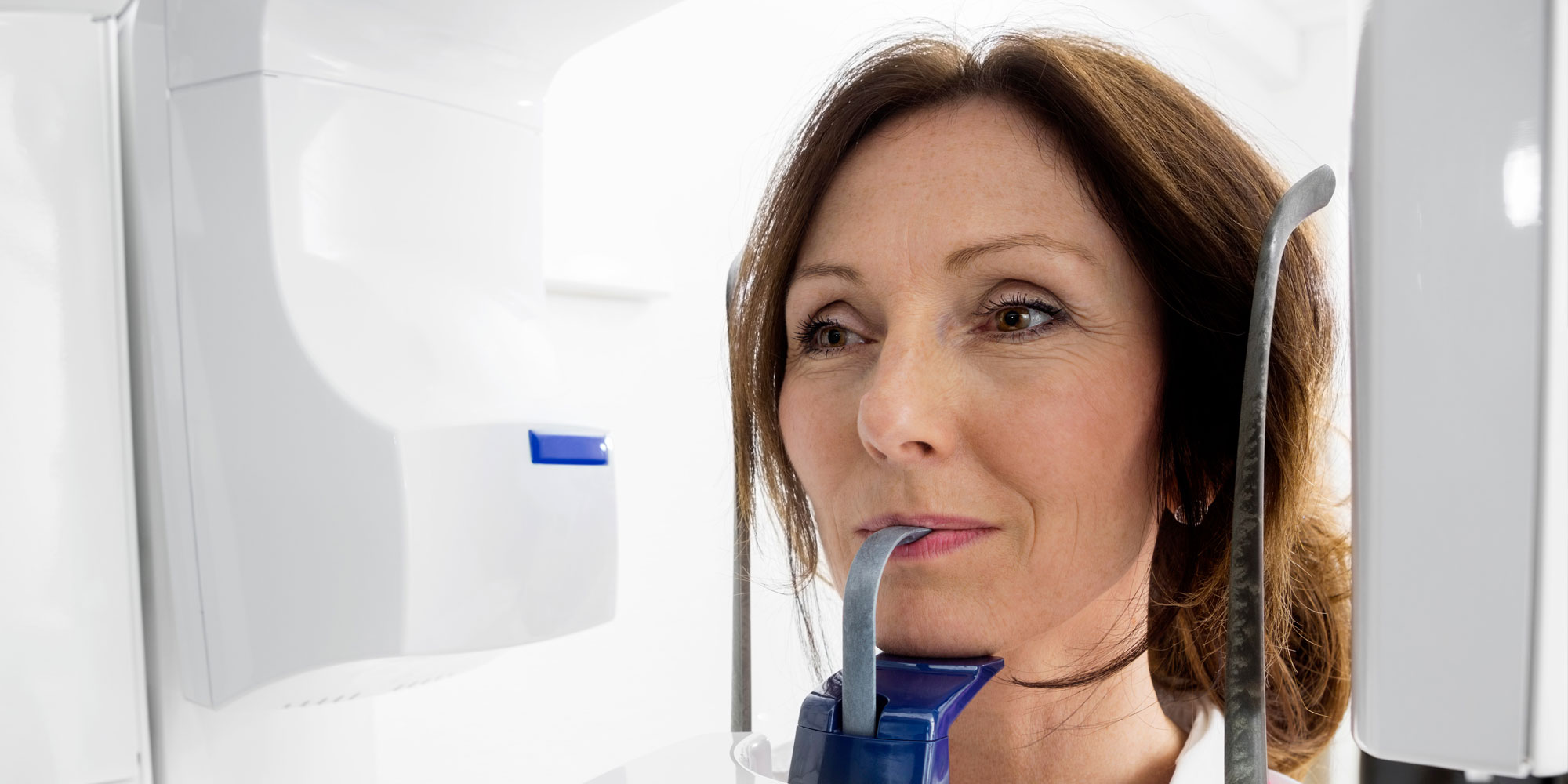 implant candidate getting cbct to see procedure choices